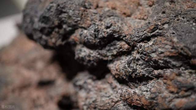 中国:不给稀土磁铁就加200%关税瓦力游戏特朗普彻底坐不住了公开威胁(图7) 中国:不给稀土磁铁就加200%关税瓦力游戏特朗普彻底坐不住了公开威胁(图7)